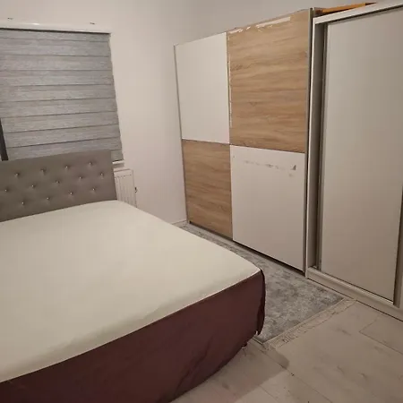 Apartman Na Dan Ili Duze Apartment *